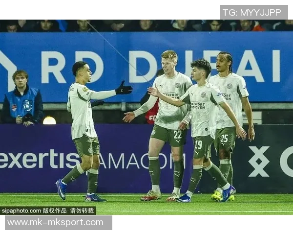 药厂与埃因霍温首发阵容揭晓弗莱肯宽萨蒂尔曼领衔佩里西奇出战