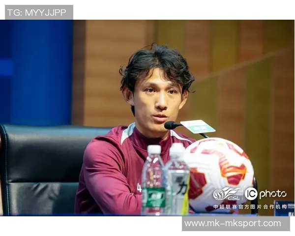 2025华润饮料中超联赛第28轮上海海港对阵山东泰山赛前发布会精彩回顾